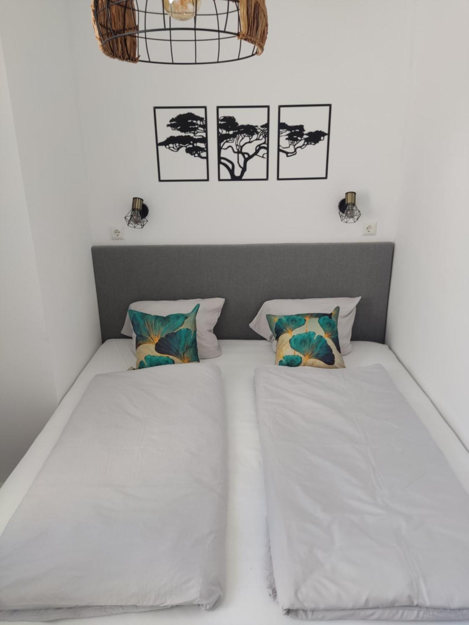 אלטיטינג Ferienwohnung Enzian - Naehe Kapellplatz - Oeffentlicher Parkplatz - Aufzug מראה חיצוני תמונה